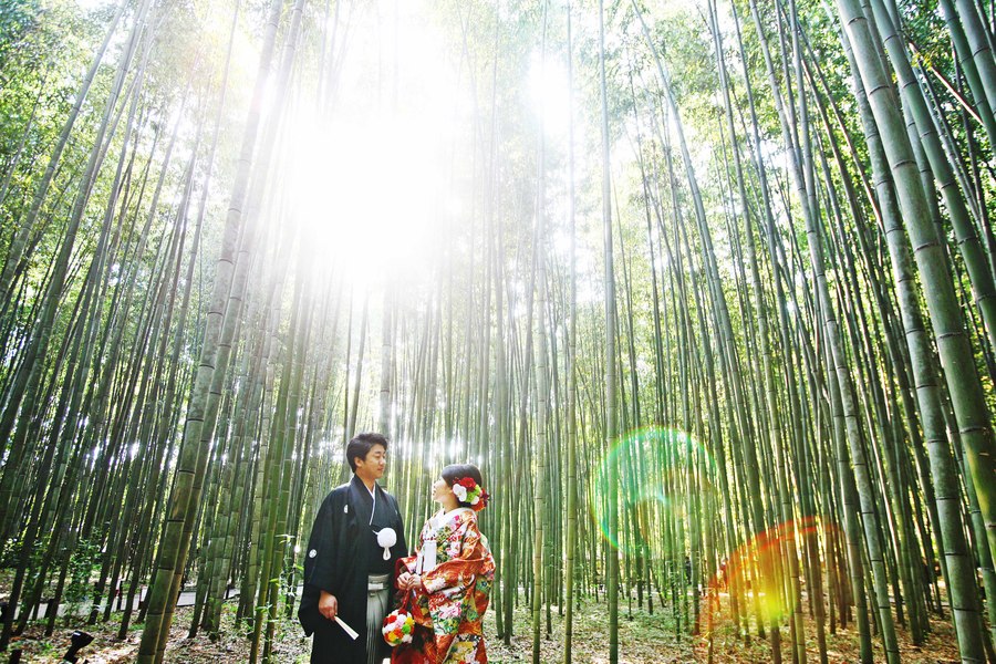 京都嵐山竹林の小径